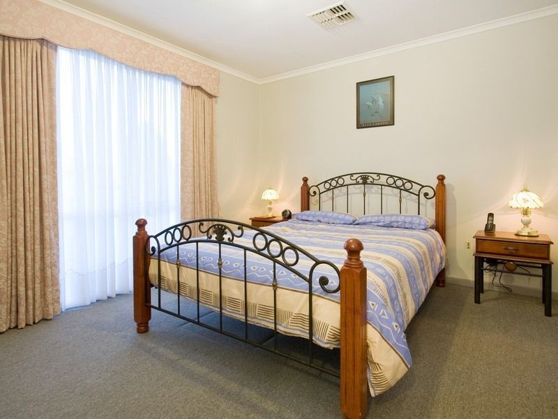 3 Farrer Place, Berwick VIC 3806