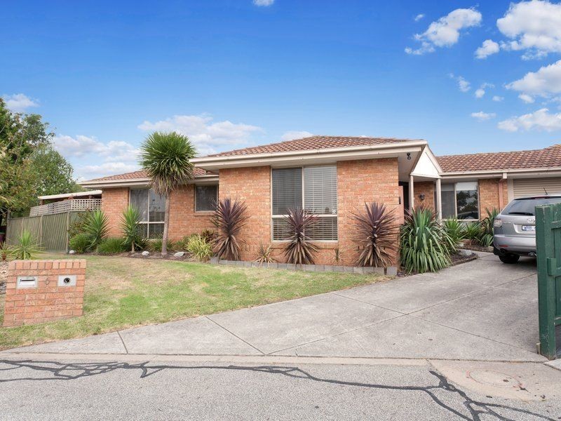 6 Yandilla Court, Berwick VIC 3806