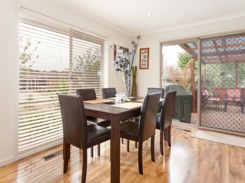 6 Yandilla Court, Berwick VIC 3806