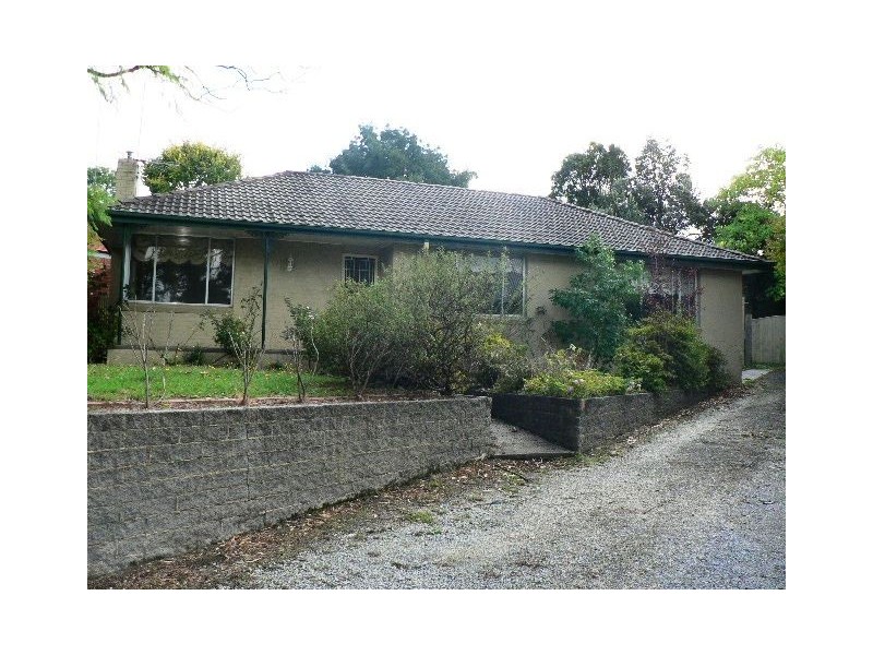 9 Fritzlaff Court, Berwick VIC 3806