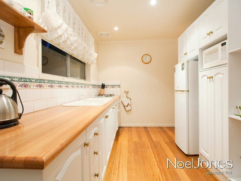 9 Fritzlaff Court, Berwick VIC 3806