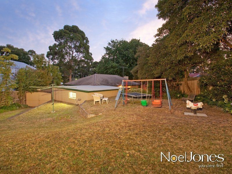 9 Fritzlaff Court, Berwick VIC 3806