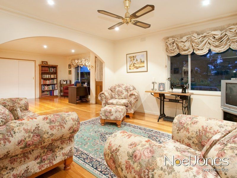 9 Fritzlaff Court, Berwick VIC 3806