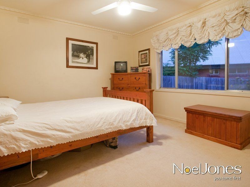 9 Fritzlaff Court, Berwick VIC 3806
