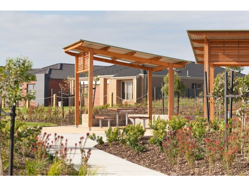 Lot 1504 Mickleham Drive, Cranbourne North VIC 3977