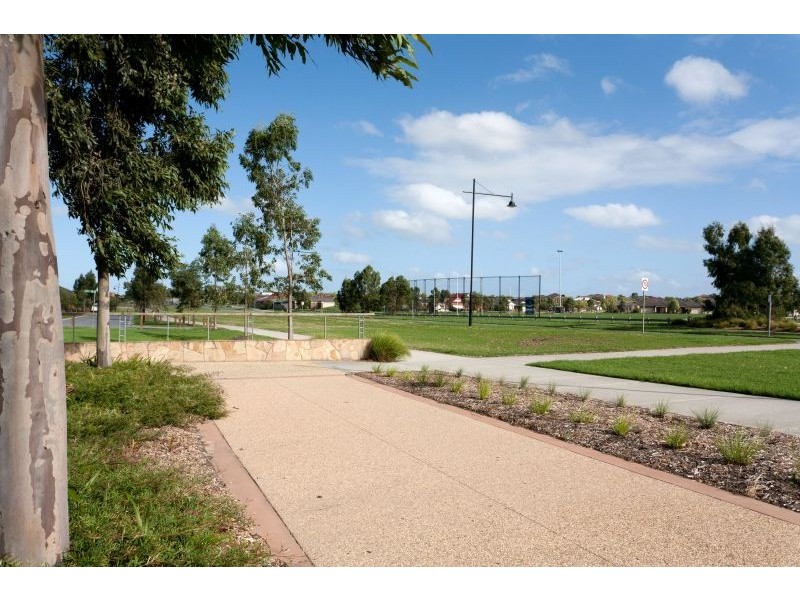 Lot 1504 Mickleham Drive, Cranbourne North VIC 3977