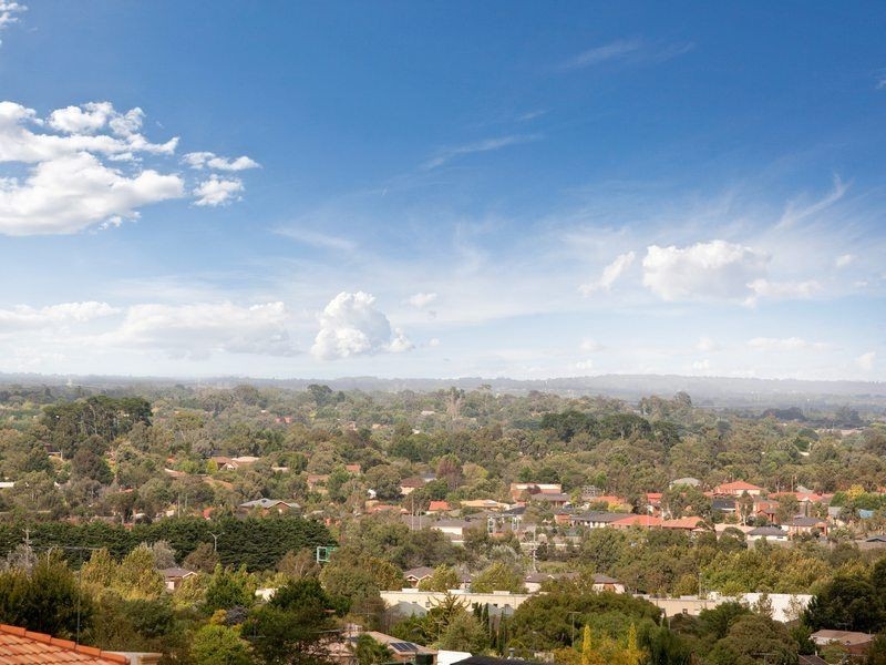 9s Hyland Court, Berwick VIC 3806