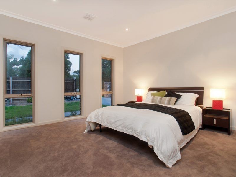 Unit 1/8 Gamble Avenue, Berwick VIC 3806