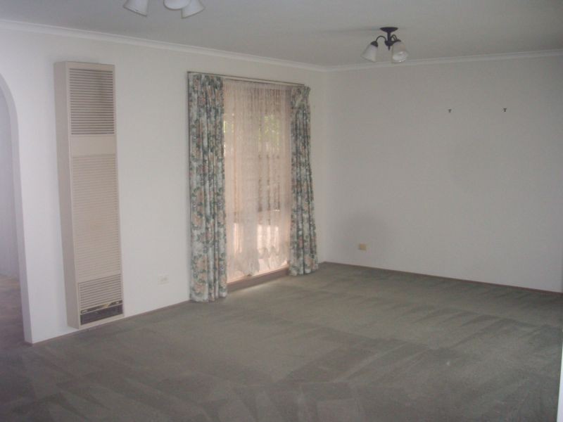 5 Feldspar Court, Narre Warren VIC 3805