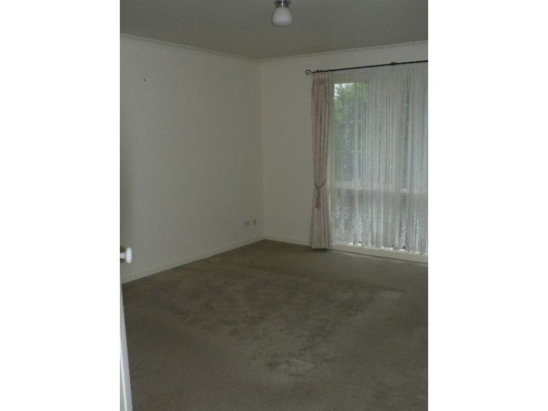 28 Trentwood Road, Narre Warren VIC 3805