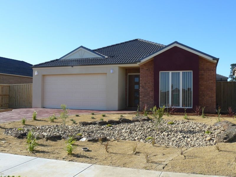 12 Gladys Court, Berwick VIC 3806