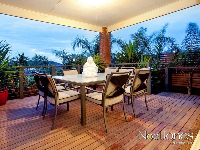 14 Denbigh Court, Berwick VIC 3806