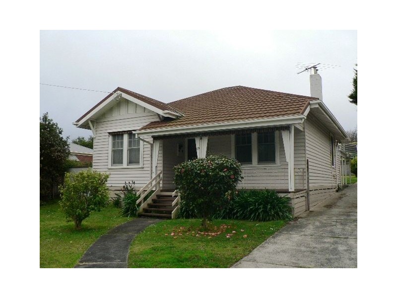 19 Reserve Street, Berwick VIC 3806