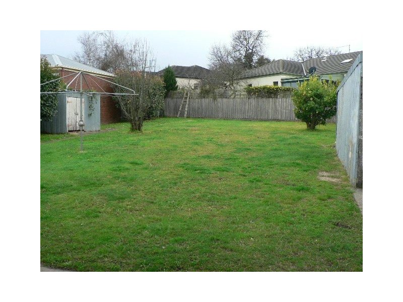 19 Reserve Street, Berwick VIC 3806