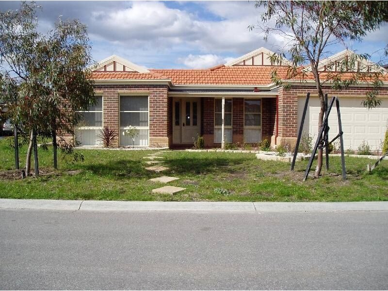 6 Marabou Close, Berwick VIC 3806
