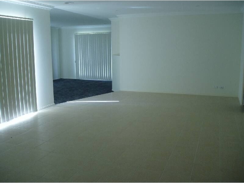 6 Marabou Close, Berwick VIC 3806