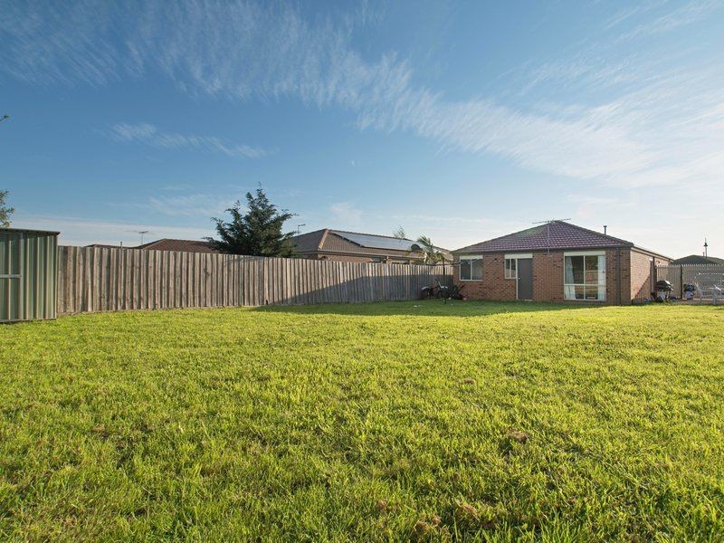 106 Bellevue Drive, Berwick VIC 3806