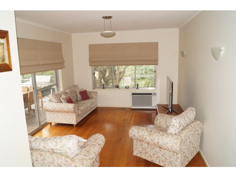 1 Ayr Court, Berwick VIC 3806