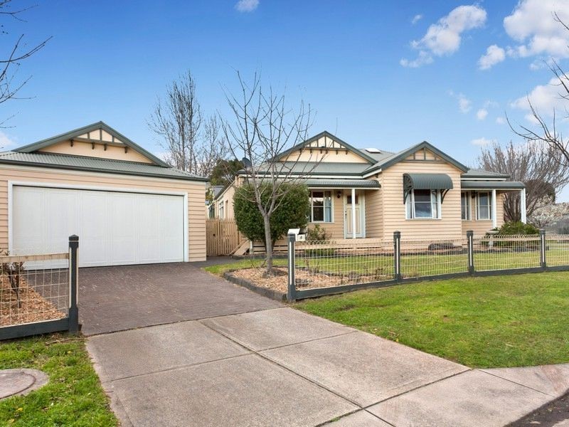 6 Rosewood Court, Narre Warren South VIC 3805