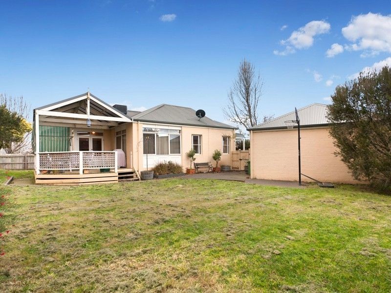 6 Rosewood Court, Narre Warren South VIC 3805