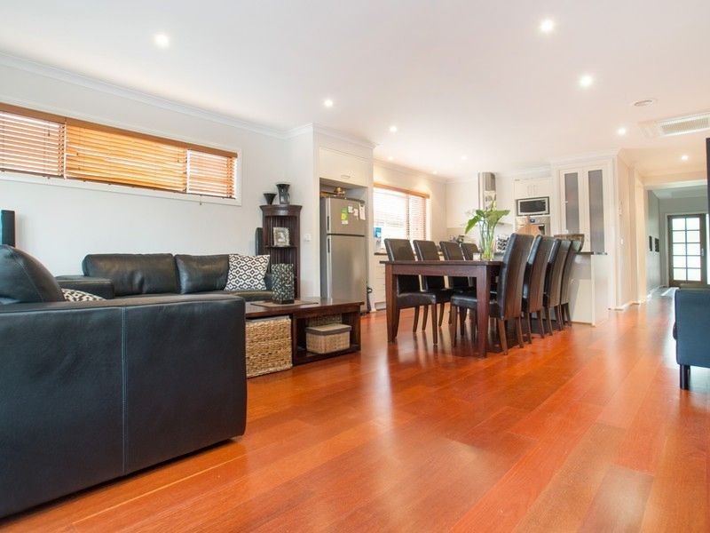 19 Montpelier Drive, Berwick VIC 3806