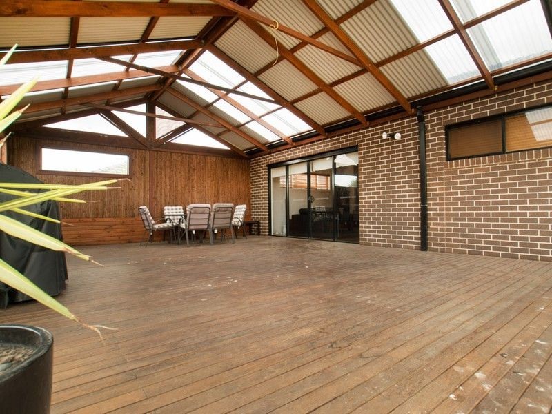 19 Montpelier Drive, Berwick VIC 3806