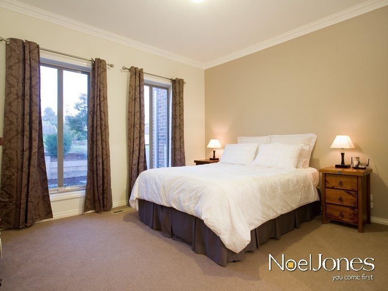 7 Wild Duck Way, Beaconsfield VIC 3807