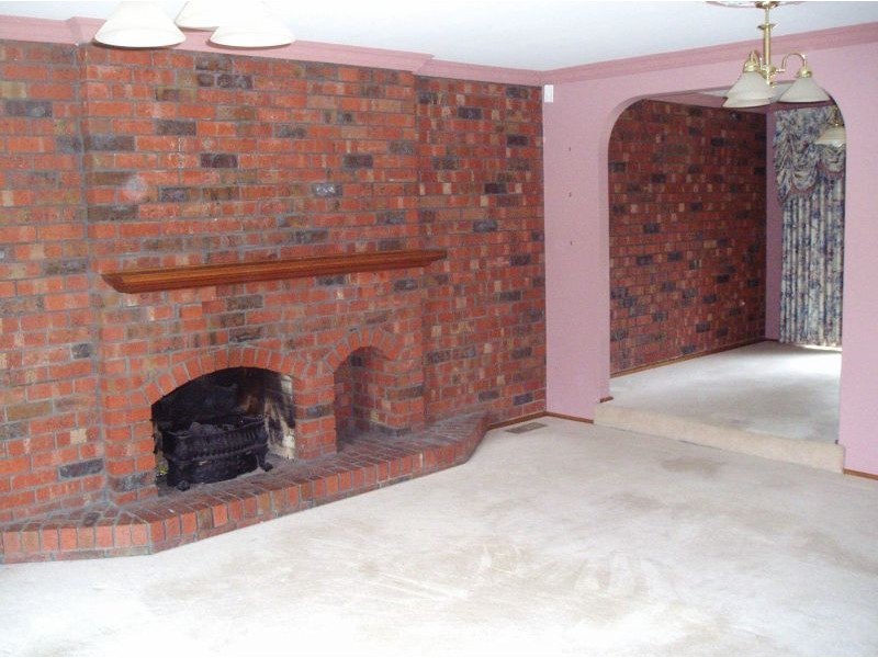 3 Broxburn Court, Berwick VIC 3806