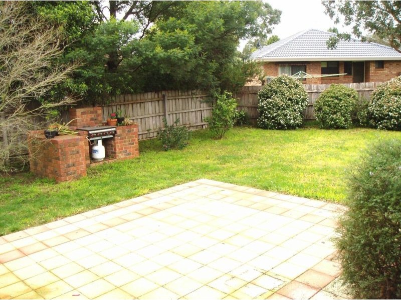 3 Broxburn Court, Berwick VIC 3806