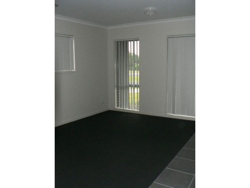 182A PRINCES HWY, Pakenham VIC 3810