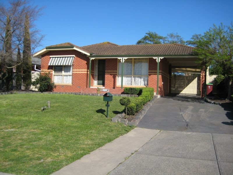 7 Dryden Court, Berwick VIC 3806