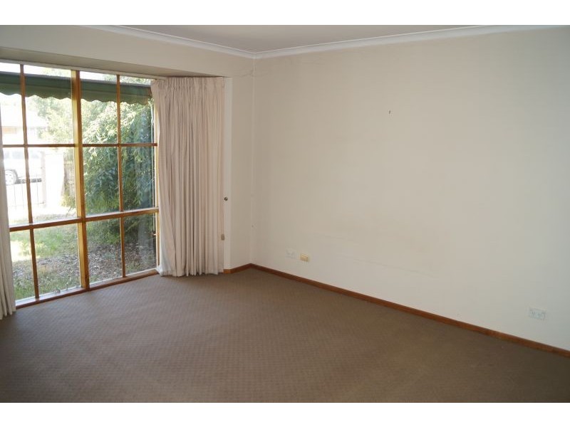 20 Florence Avenue, Berwick VIC 3806