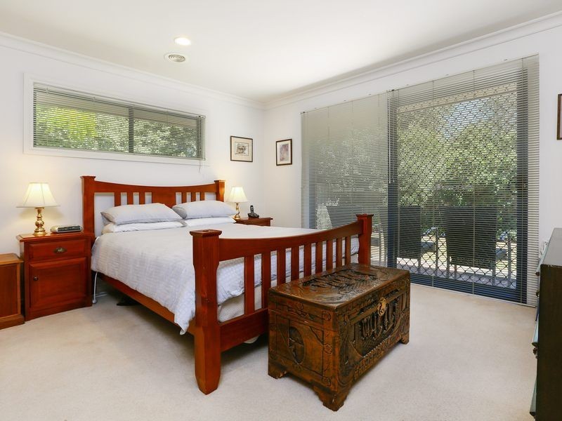 38 Fieldstone Boulevard, Beaconsfield VIC 3807