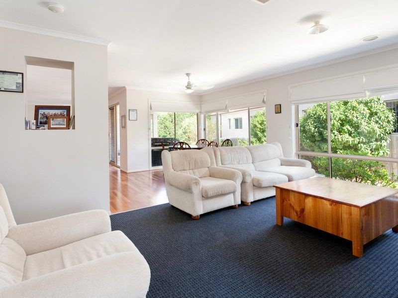 68 Scenic Drive, Beaconsfield VIC 3807