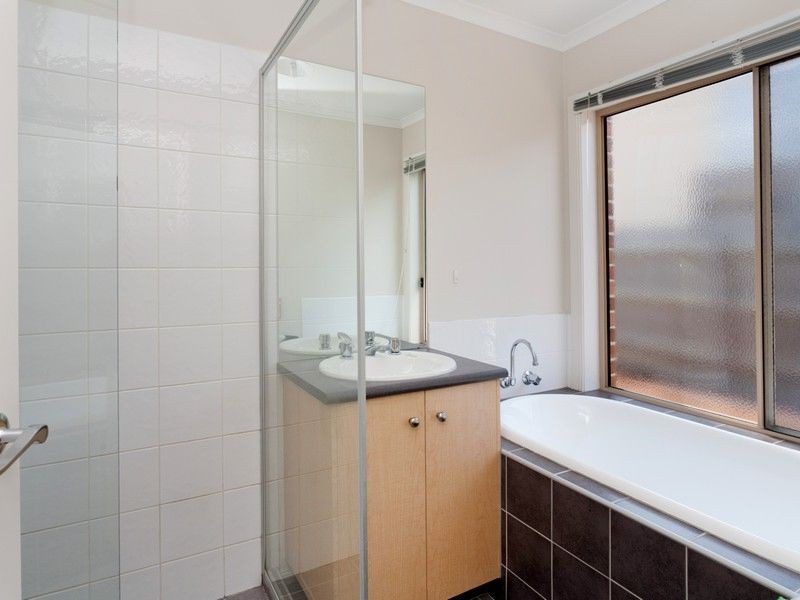 68 Scenic Drive, Beaconsfield VIC 3807