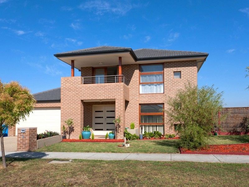 9 Duke Street, Berwick VIC 3806