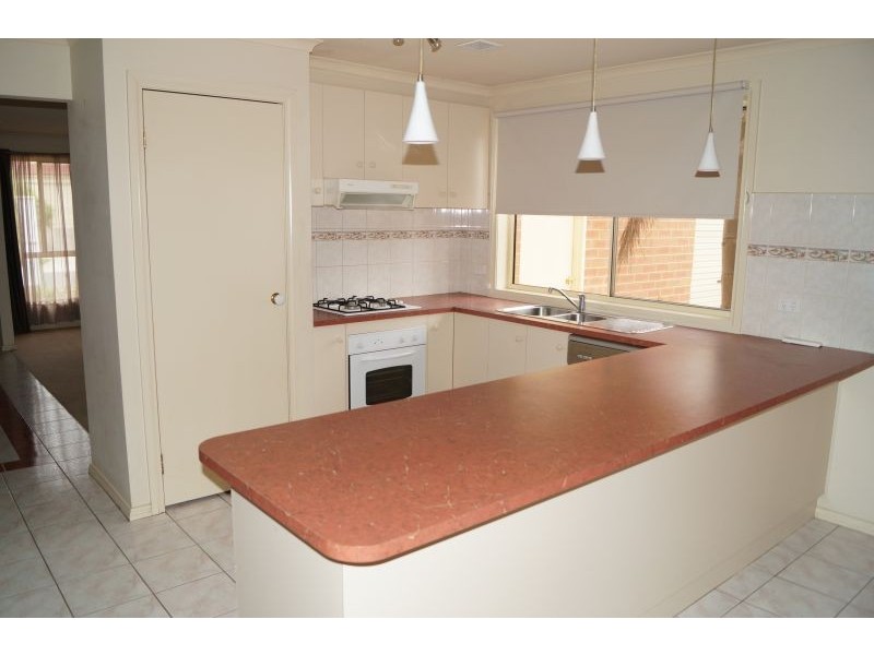 55 Bella Crescent, Hallam VIC 3803