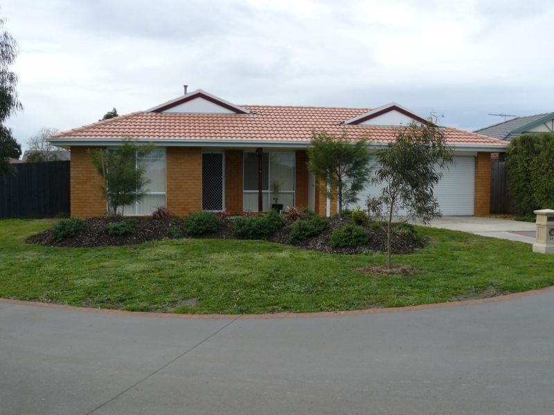 11 Alberta Way, Berwick VIC 3806