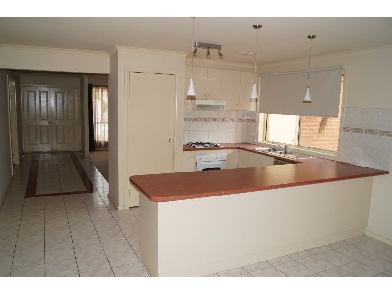 55 Bella Crescent, Hallam VIC 3803