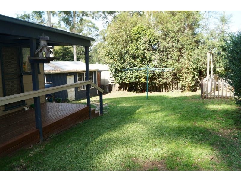 68 Emerald Beaconsfield Road, Emerald VIC 3782
