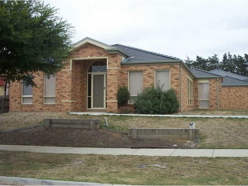 41 Ardblair Terrace, Narre Warren South VIC 3805