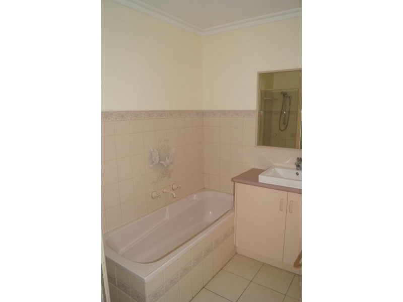 25A Nullica Court, Berwick VIC 3806