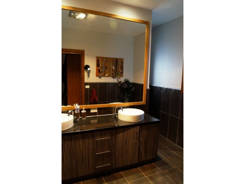 20 Emperor Road, Berwick VIC 3806