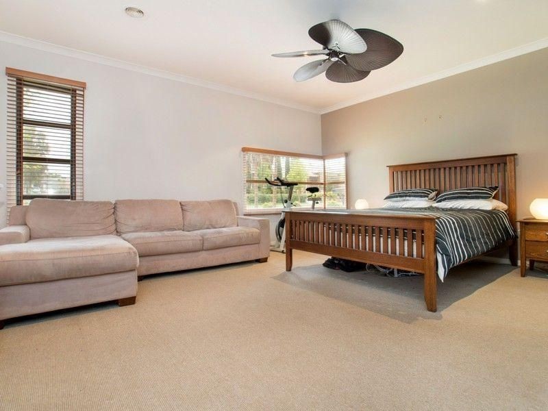 19 Montpelier Drive, Berwick VIC 3806