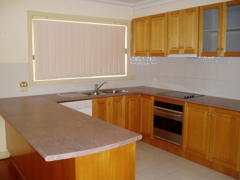 4/1 Miller Street, Berwick VIC 3806