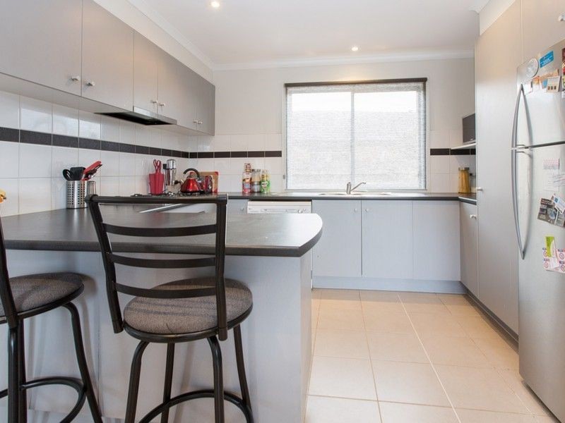 6 Cindy Court, Berwick VIC 3806