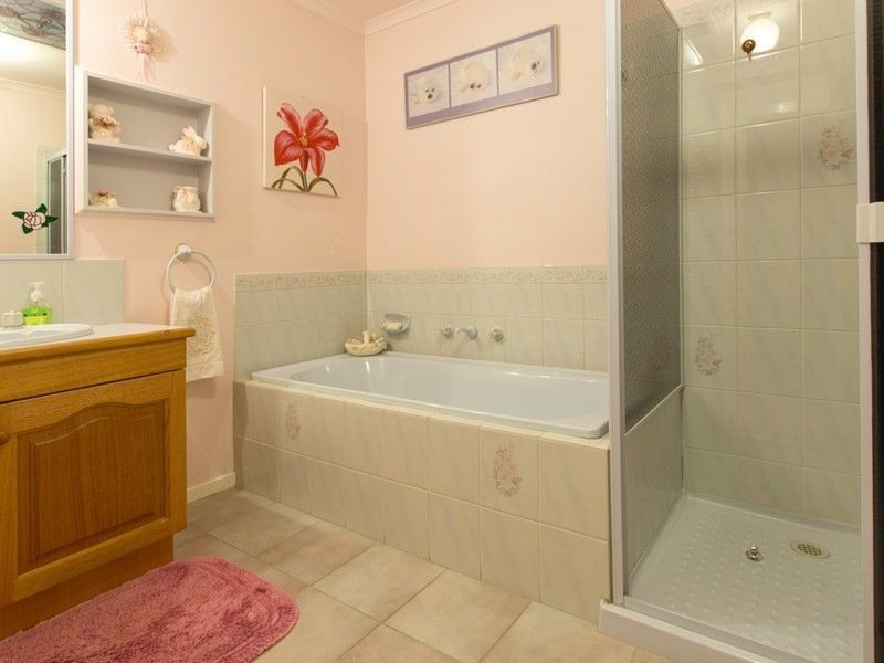 9 Duckworth Close, Berwick VIC 3806