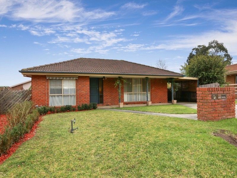 10 Maryn Close, Berwick VIC 3806