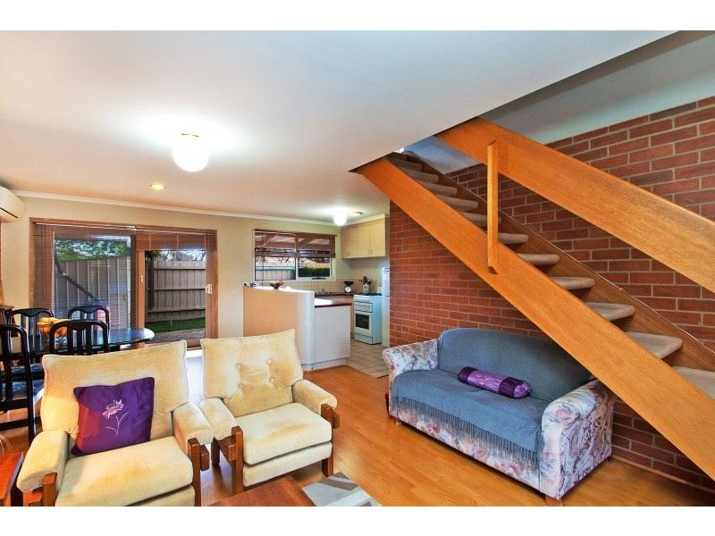 7 Warren Close, Narre Warren VIC 3805