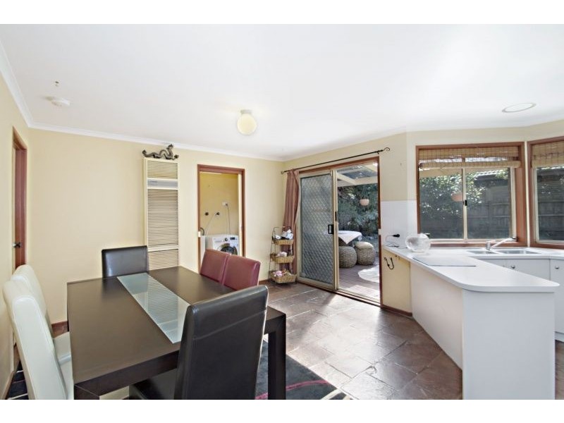 34B Mitre Crescent, Berwick VIC 3806